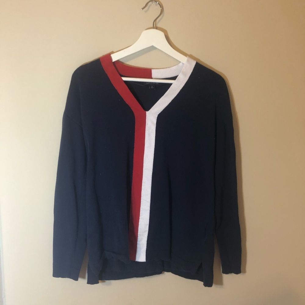 Tommy Hilfiger Logo V-Neck Sweater